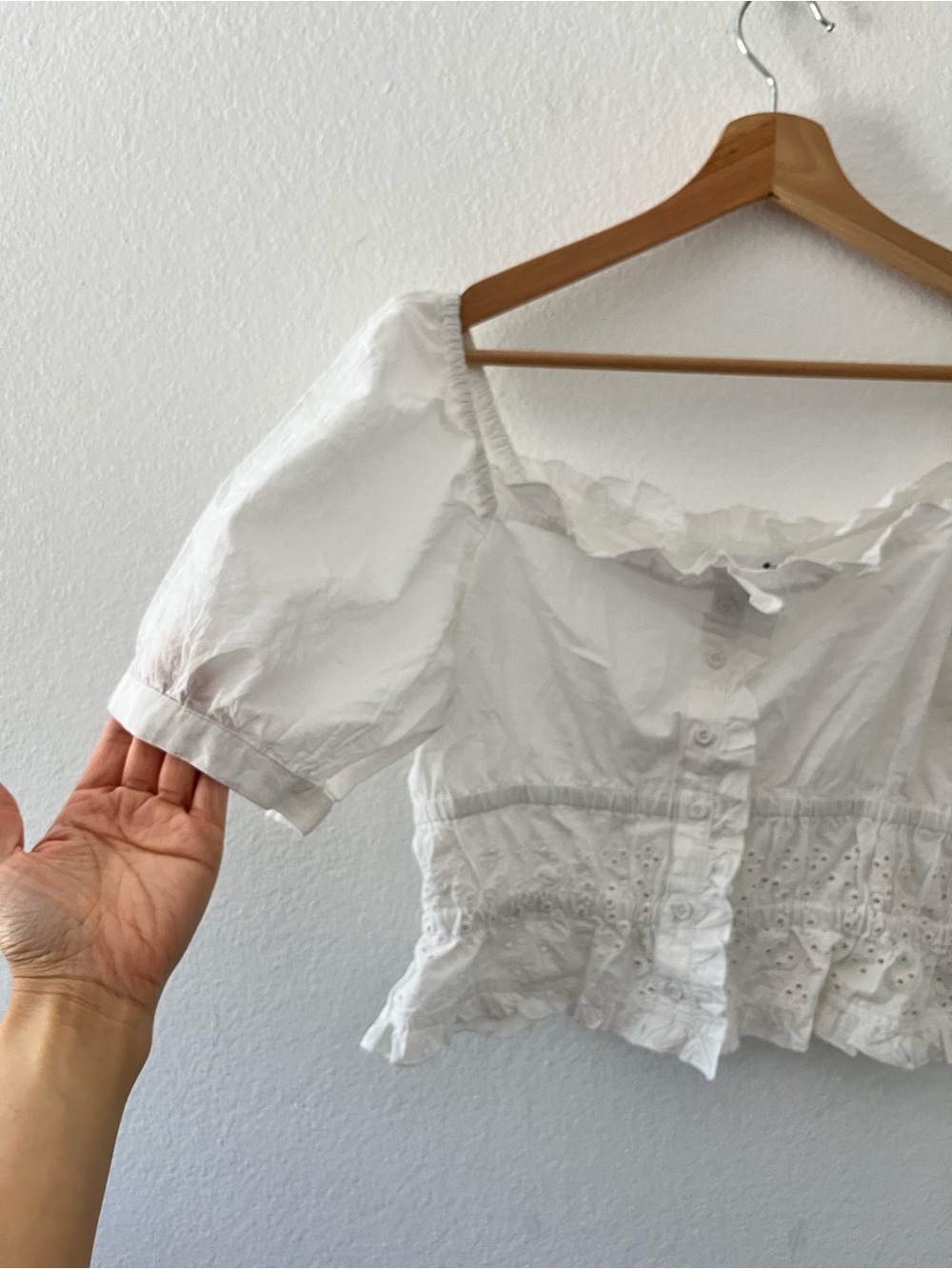 NWT Rouje Paris Lili White Cotton Guipure Puff Sleeve Top Peasant Coastal - Picture 3 of 6